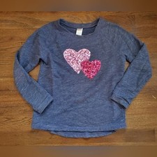 GYMBOREE OUTLET Girls M 7/8 blue sequin heart crewneck sweatshirt