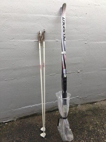 Peltonen, Skier