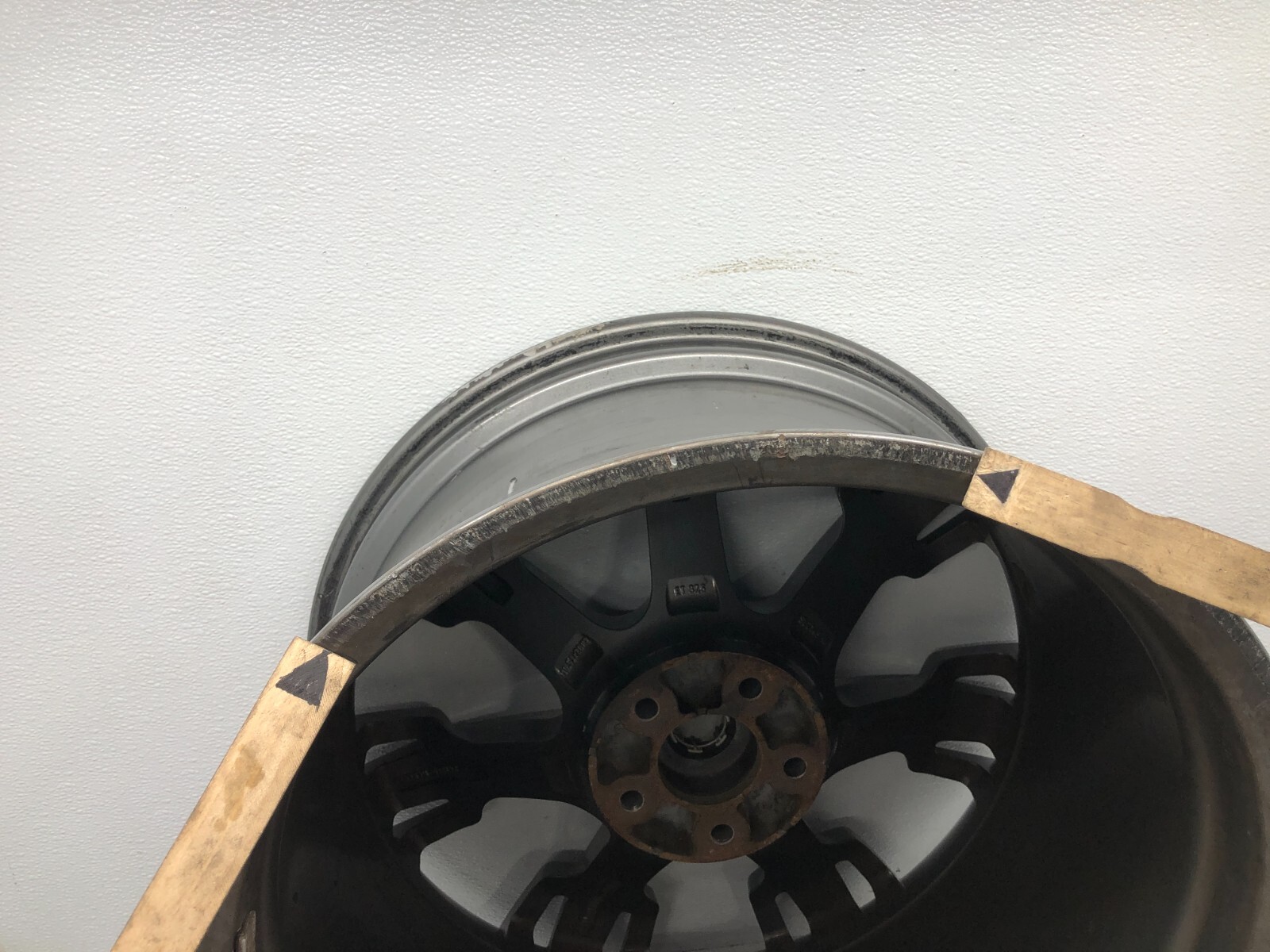 2008-2019 MASERATI GRANTURISMO S M145 REAR WHEEL RIM 10.5JX20 OEM