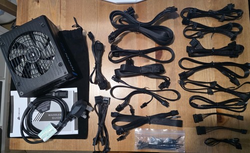 Corsair HXi Series HX1000i 1000W 80PLUS Platinum ATX Netzteil - Schwarz...