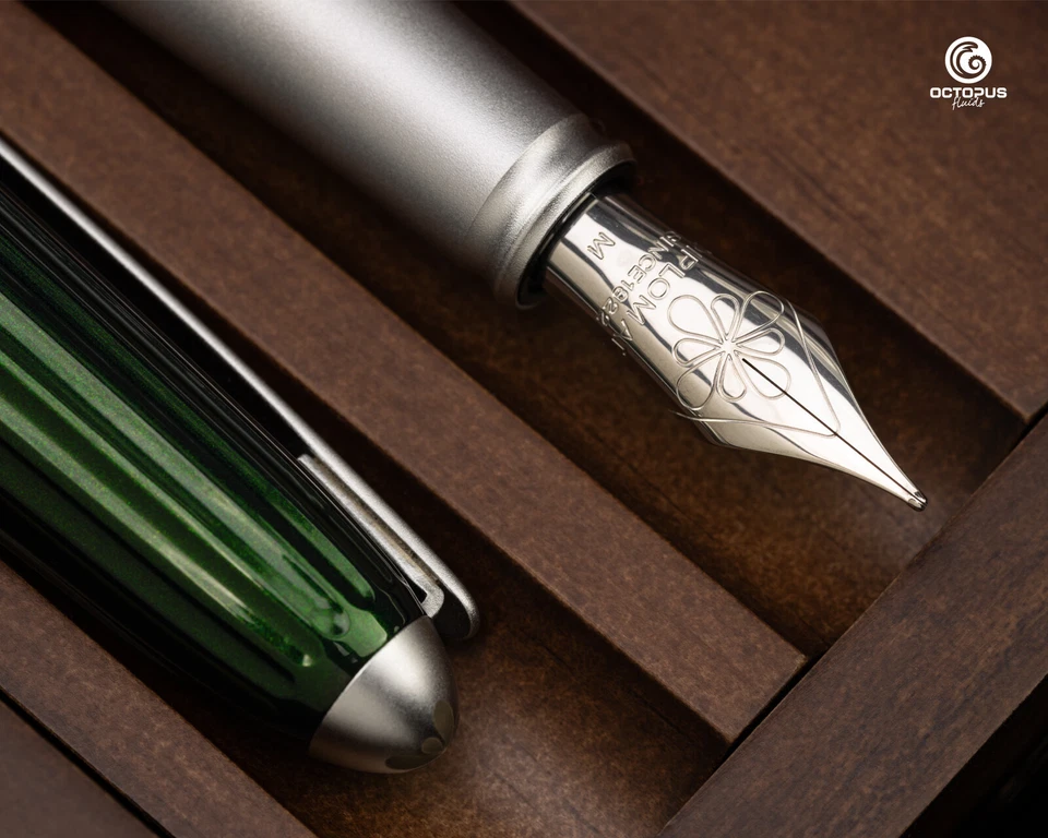 Füllhalter Diplomat Aero Evergreen mit Schreibtinte und Stiftetui aus Wenge-Holz - Bild 4 von 4