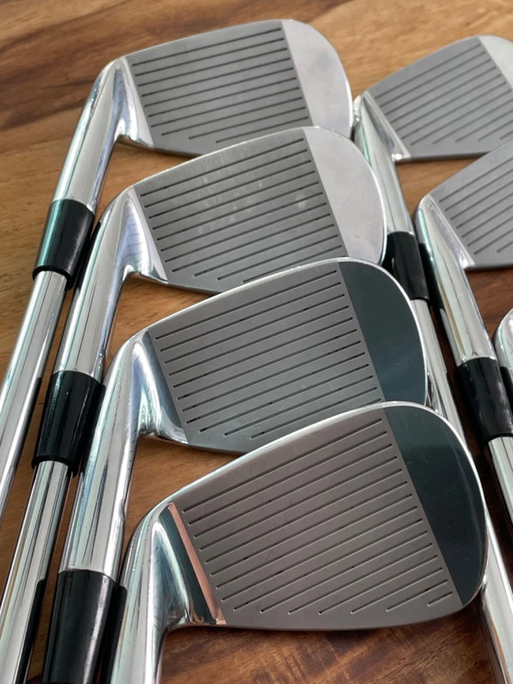 ¡Belleza milagrosa! Nike Japón 🇯🇵 Tour Blade 3~P DG S200 ¡IMPRESIONANTE! ¡Ver fotos!! Foto 3 de 4