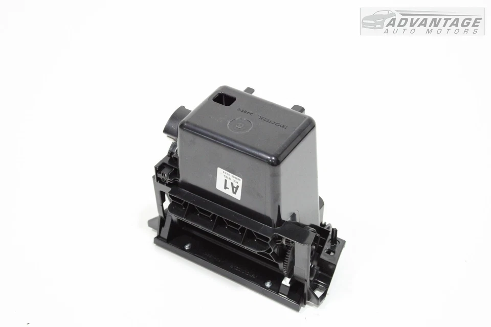 2016-2021 ACURA ILX FRONT CENTER CONSOLE ASH TRAY STORAGE COMPARTMENT BOX OEM - Image 4 of 4