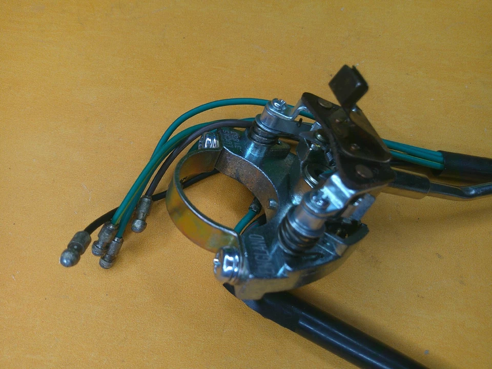 INTERRUPTOR INDICADOR COLUMNA MORRIS MINOR 1000 - Original Lucas 37SA 31883 Foto 3 de 4