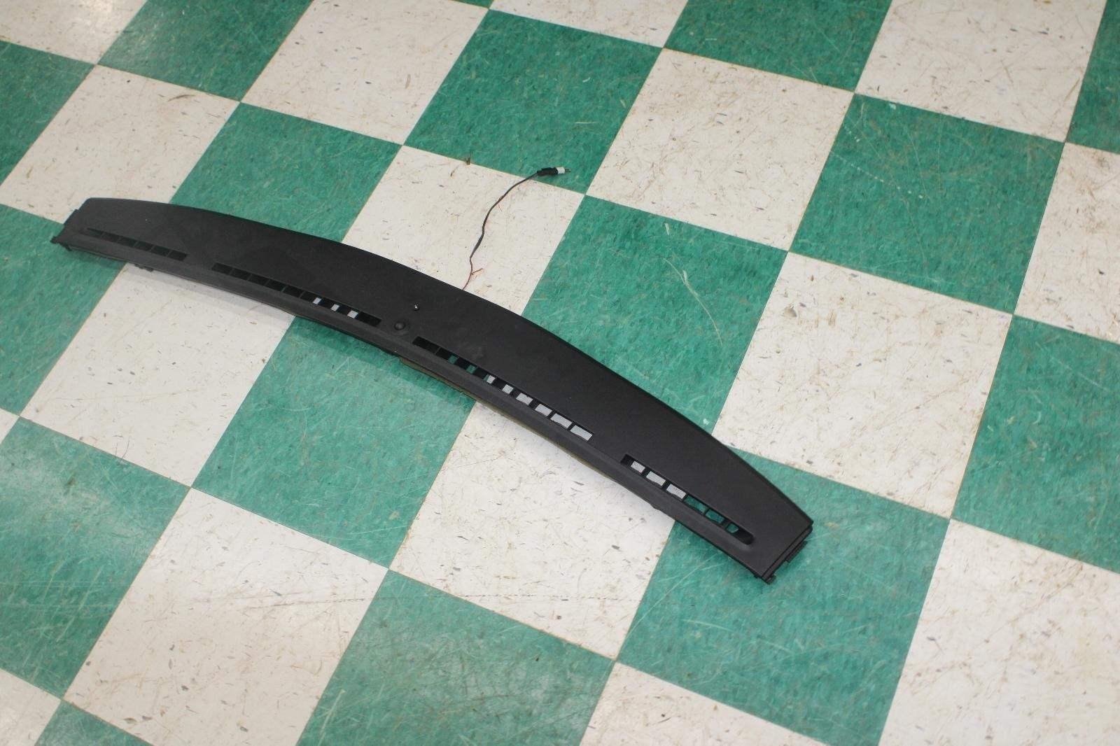14-20 Ghibli Black Defrost Front End Vent Trim Panel Unit Factory OEM OE WTY WTY
