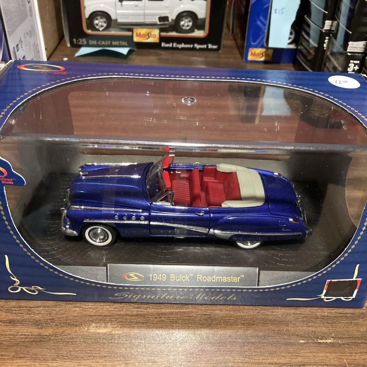 1949 Buick Roadmaster Diecast Convertible Signature Models 32317