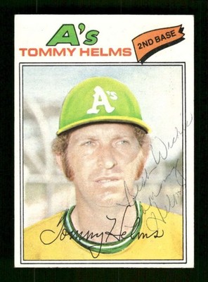 1977 Topps #402 Tommy Helms  signed autograph EX, ballpoint EAA1 bxcp71