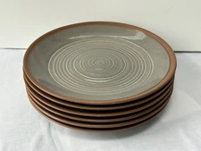 6 Food Network Colby dinner plates. 11" Grey w/ brown rim. Excellent.