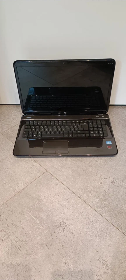 Portátil portátil HP Pavilion G7-2228sg - 17 pulgadas - Core i7 - 1 TB HDD - 8 GB de RAM - Imagen 2 de 4