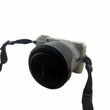 SONY Alpha NEX C3 Mirrorless Camera with 18-55mm E Mount Lens Silver