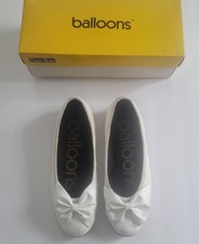 Vintage Balloons Girls White Bow Flats Shoes Size 2 w/ Box