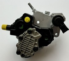 Einspritzpumpe Opel Vivaro F7 2.0CDTI 90/114PS Generalüberholte Bosch 0445010099
