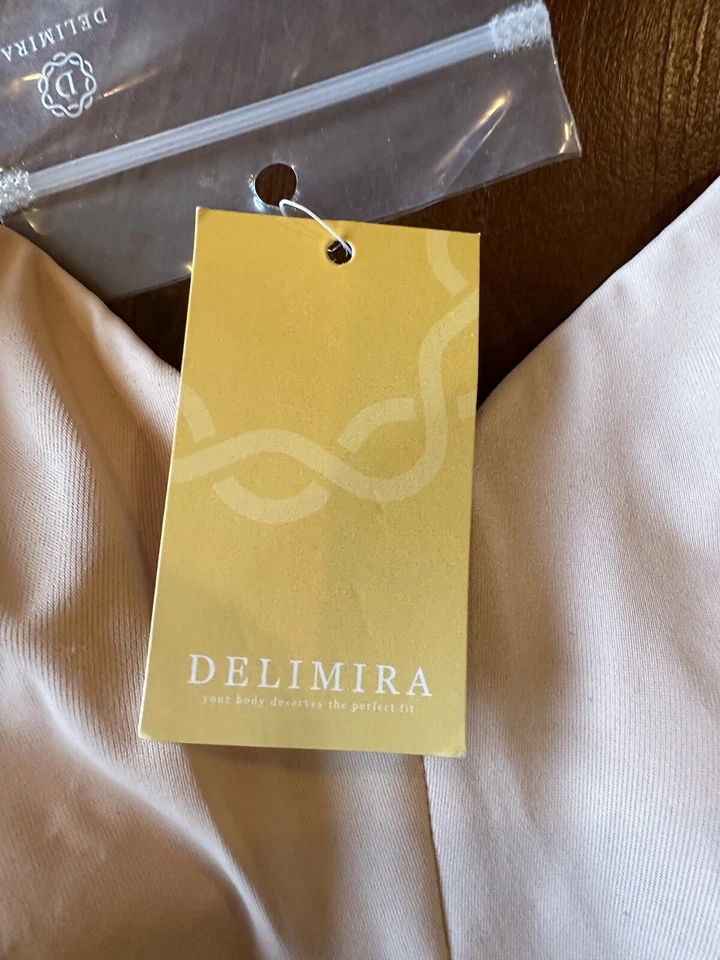 Sutiã sem alças Delimira tamanho #34E creme pêssego aro novo com etiquetas - Imagem 4 de 4