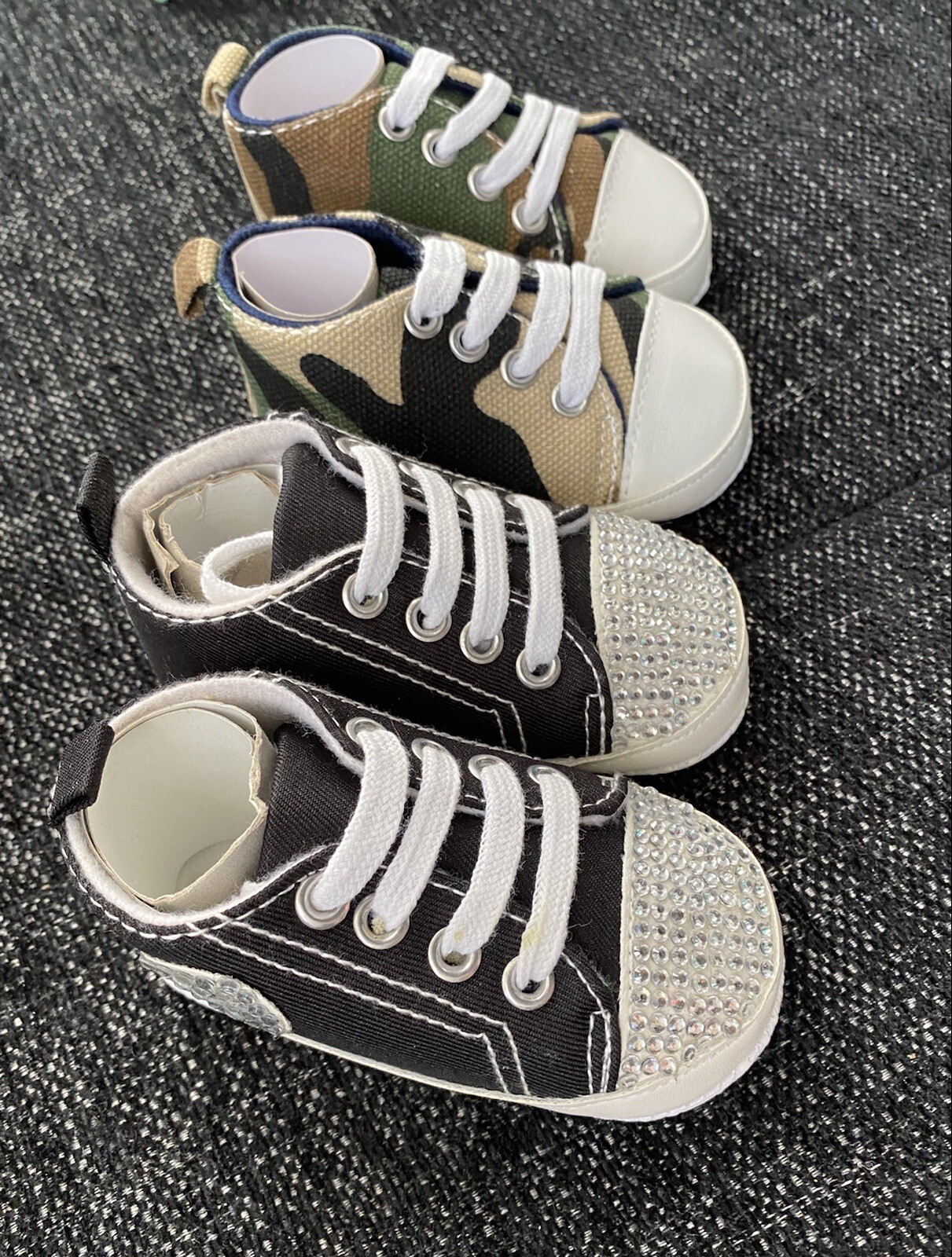 Size 6-12 Month 2 Pairs Excellent Condition