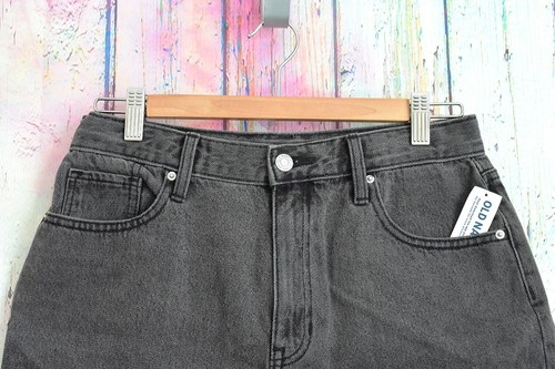 Kids Girls Old Navy High-Waisted Frayed-Hem Jean Midi Shorts Size 18 Atelier NWT - Picture 2 of 7
