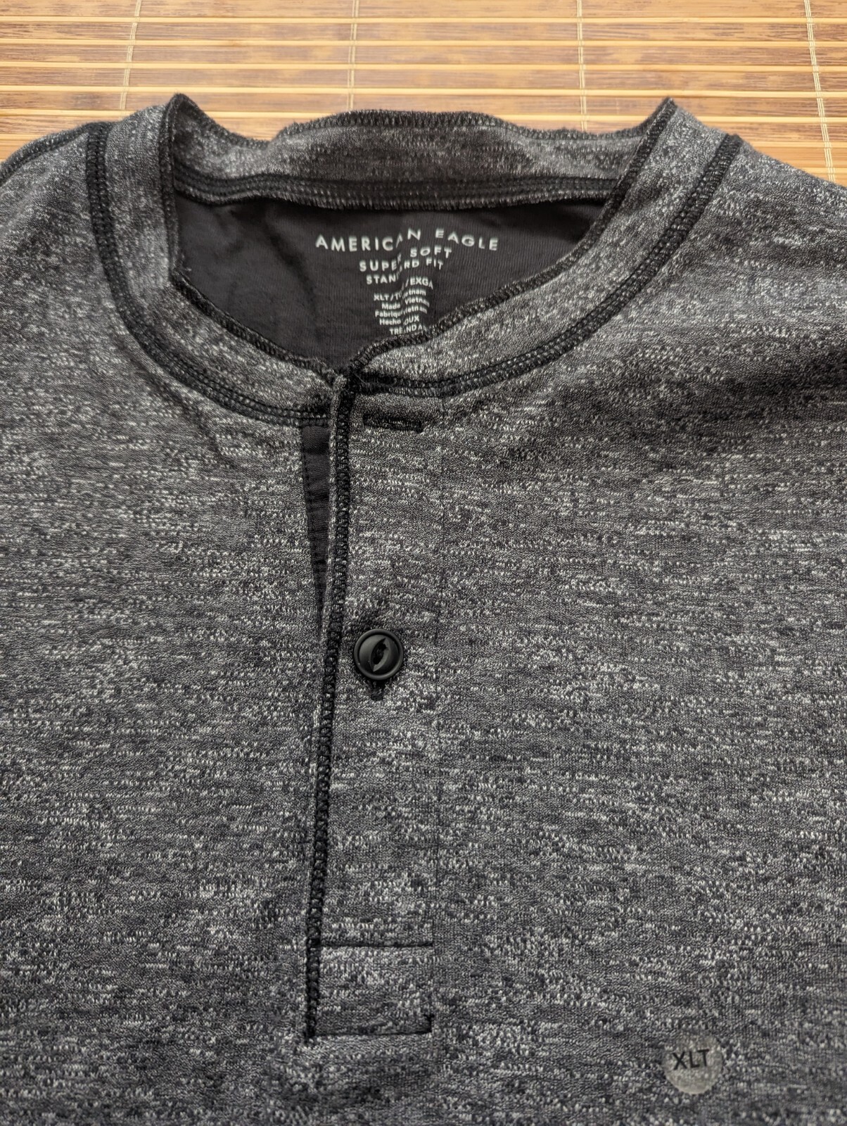 American Eagle Mens Super Soft Henley Long Sleeve Shirt Gray XLT