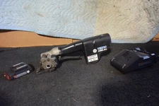 Signode Model GRIPPACK 114  32mm  1-1/4"  Pallet Stap Tensioner