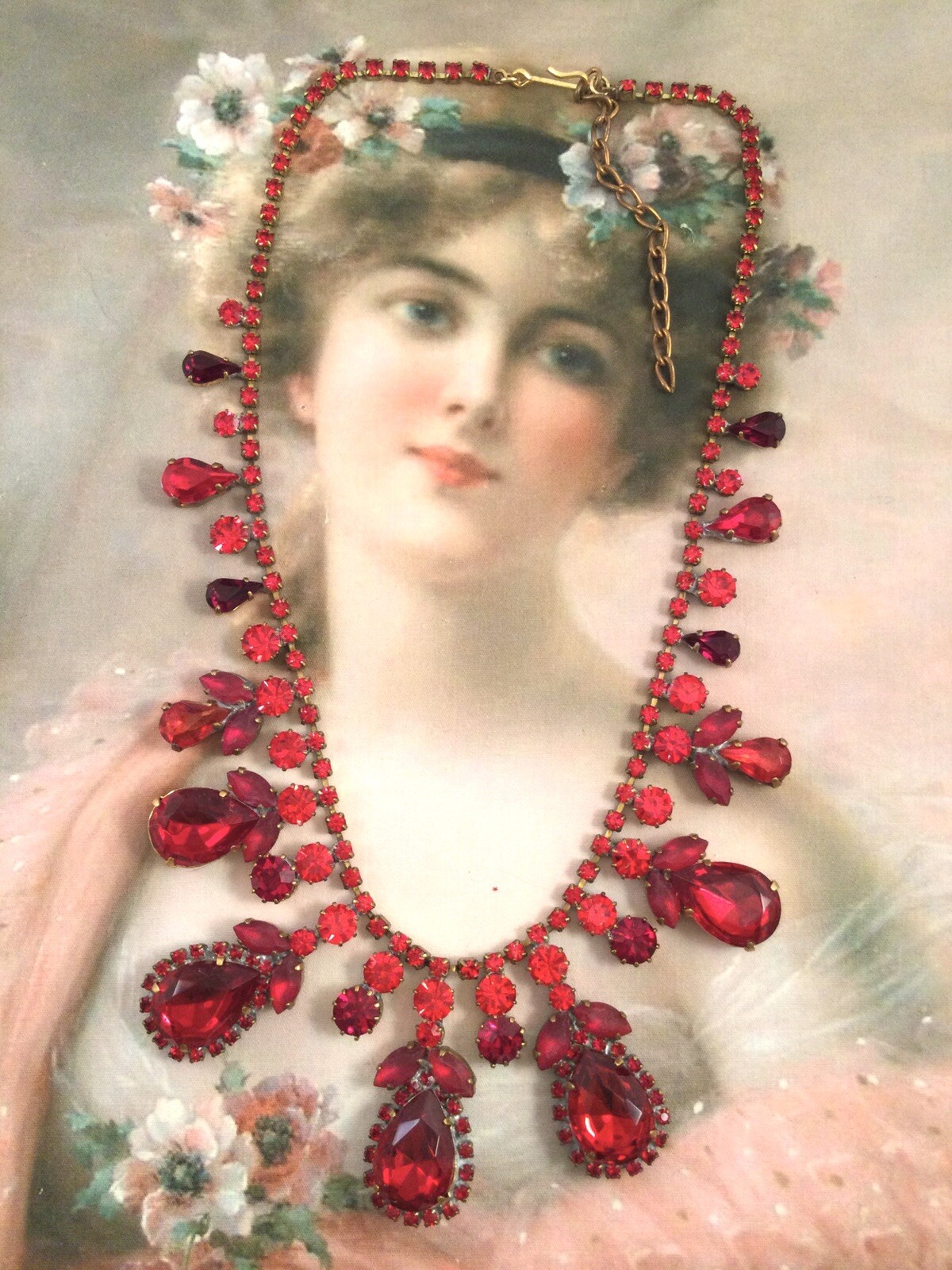 Vintage Jewellery Czech Ruby Glass Crystal Rhinestones Necklace Antique