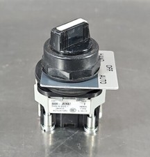Allen Bradley 800H-JR2KB7 / F Operator For Selector Switch 3-Position. Loc4B-20