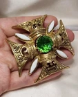 Vintage FLORENZA Maltese Cross Milk Glass Green Stone Brooch/ Pendant Estate