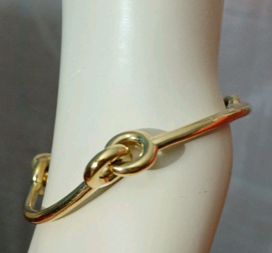 Triple Interlocking Snaffle Link Bracelet Goldton… - image 3