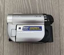 Sony DCR-DVD710 Handycam Camcorder Carl Zeiss 25x Optical Zoom LCD Pre-owned 