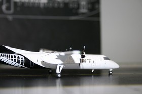 JC Wings 1:200 Air New Zealand Dash-8-300 Q300 ZK-NES (XX2273) Model Plane