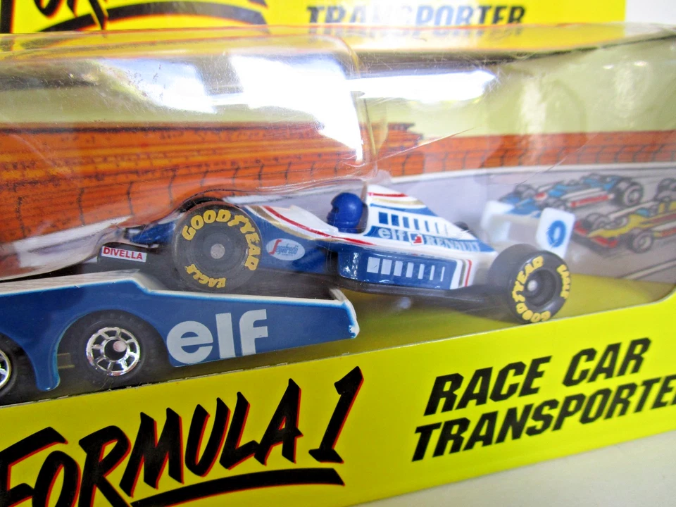 JUEGO DE TRANSPORTE DE COCHES MATCHBOX SUPERFAST RENAULT WILLIAMS FORMULA 1 EQUIPO DE CARRERAS Foto 3 de 4
