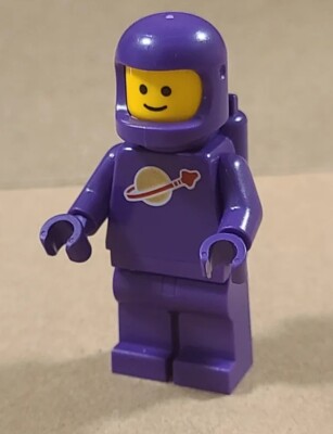 LEGO  Spaceman Dark Purple I Lila Astronaut I Classic Space Minifigur Sp139