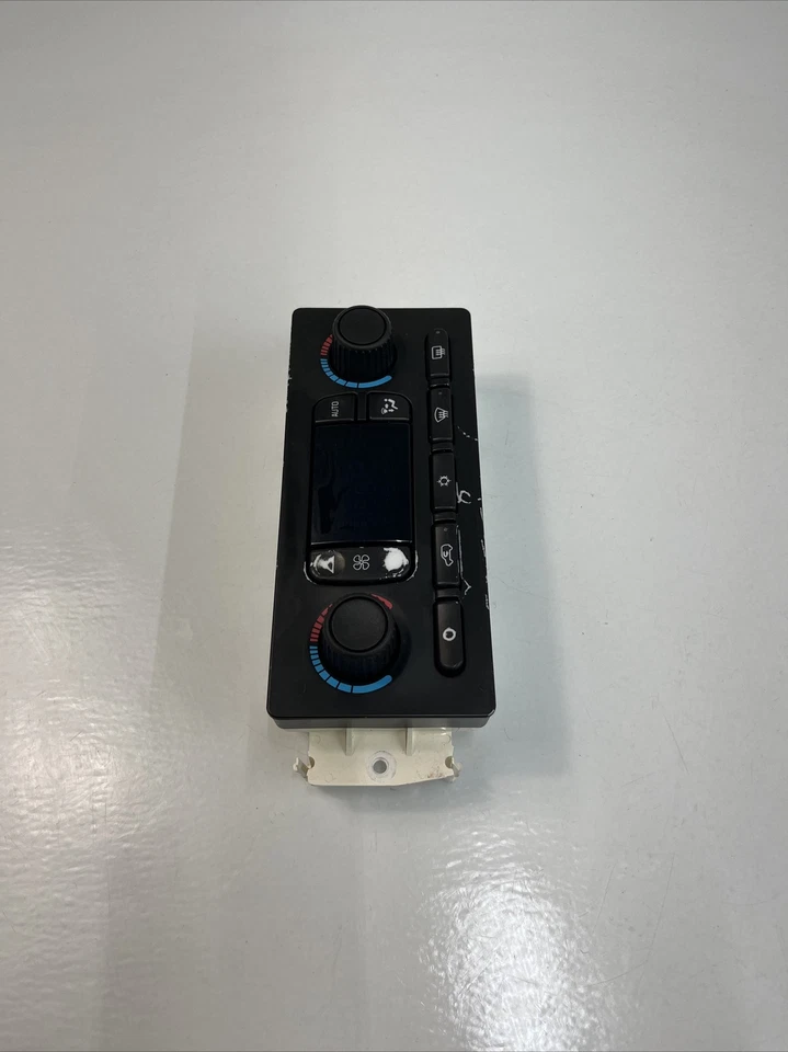 05-06 Chevy GMC Envoy Trailblazer Climatizador Calefacción Control Aire Acondicionado OEM 15845093 Foto 3 de 4