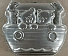 Noahs Ark Aluminum Cake Pan 2105-2026 Teddy Bears Giraffe Birthday 1999 Wilton
