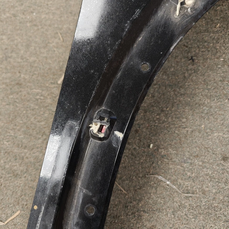 Para-lama dianteiro original do fabricante Mitsubishi destro 2021-2024 Outlander   - Imagem 3 de 4