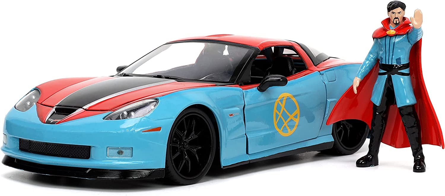 Voiture Chevrolet Corvette 2006 Jada Toys avec figurine Doctor Strange 1/24