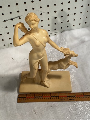 Vintage 12" Skulptur/Statue Made in Italy Jägerin Hirsch Akt - Bild 7 von 7