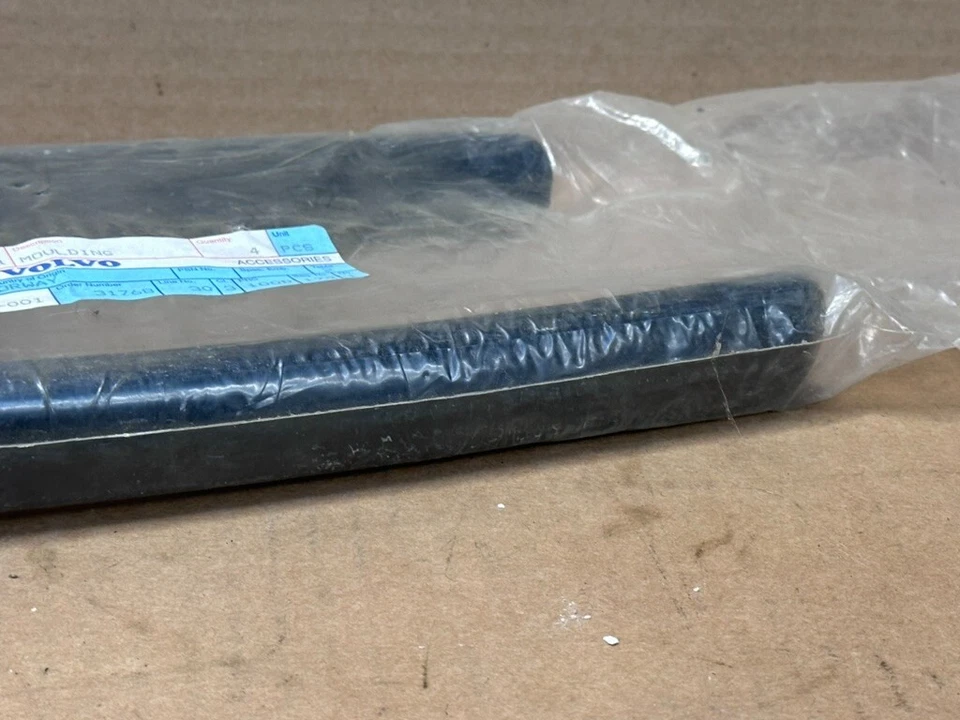 1973 Volvo 1800 новый из старых запасов бампер молдинг 668311 сделано в Норвегии - Изображение 3 из 4