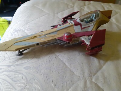 Star Wars OBI WAN Jedi Star Fighter guter Zustand öffnet Waffenaufsätze