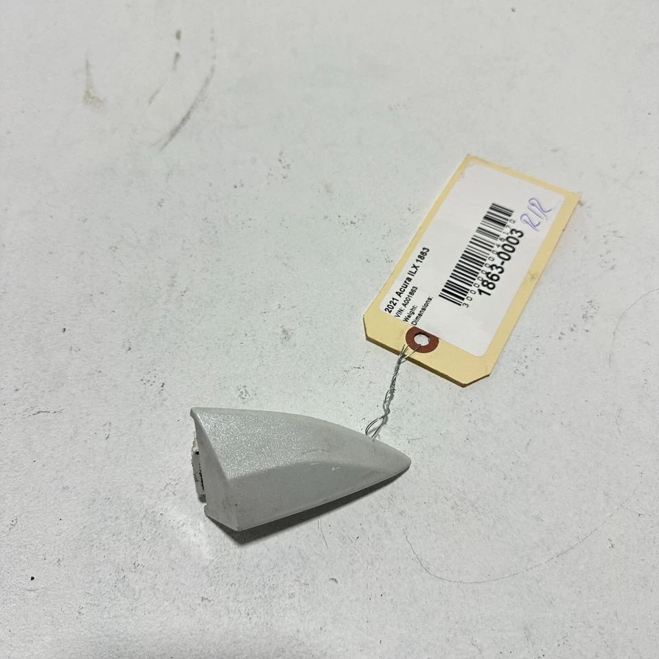 Cubierta de tapa de manija de puerta lateral del pasajero trasero Acura ILX 2019-2022 OEM *NH883P Foto 2 de 4