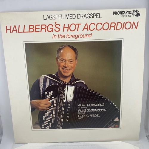 Bengt Hallberg: Hallberg's Hot Accordion In The Foreground, 1981, Swedish Press
