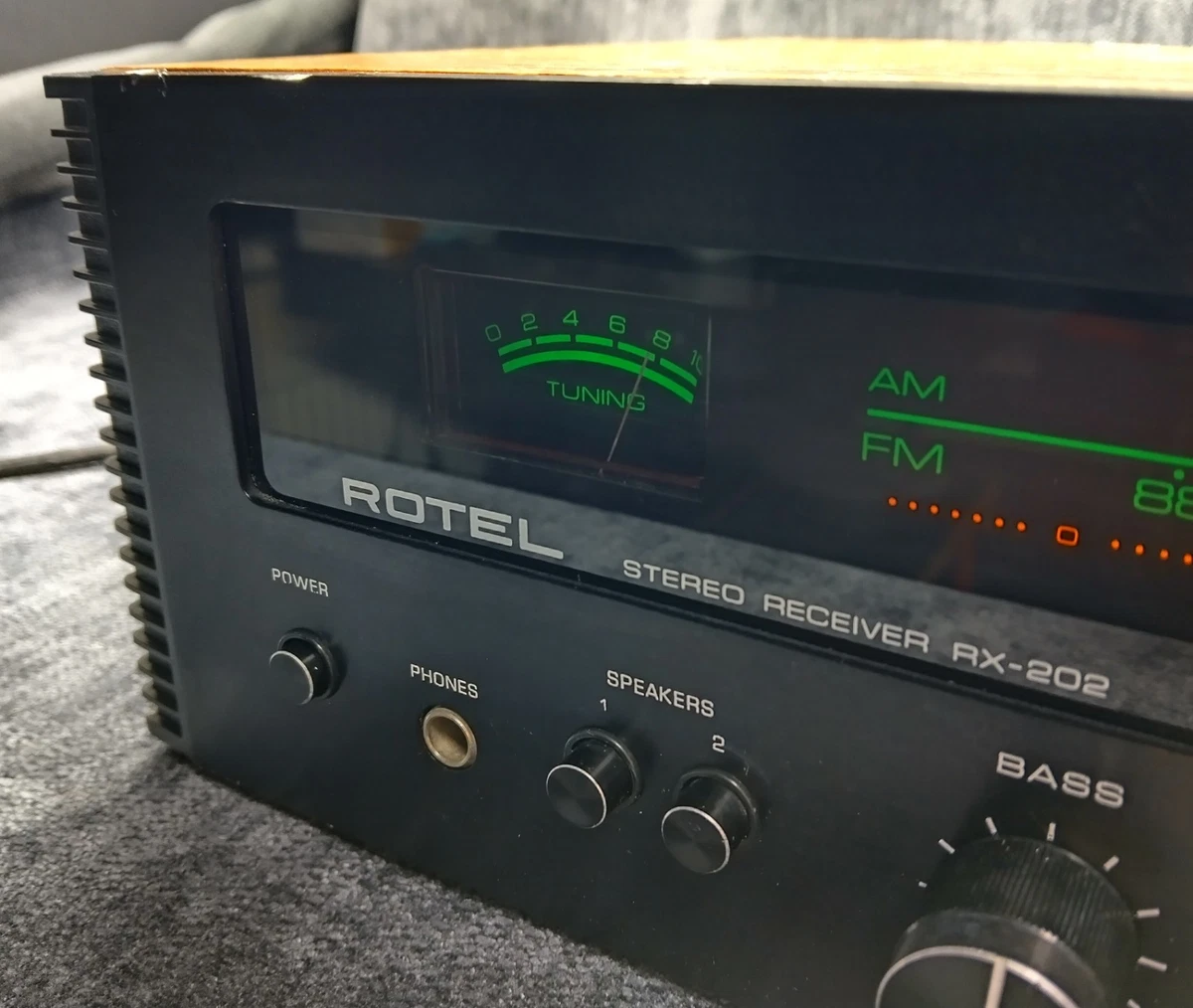 Amplificateur intégré Rotel RA-1572 MKII