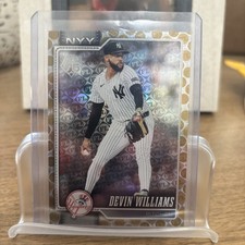 2026 Topps Series 1 Devin Williams Gold Spring Training Border 50/50 Bookend
