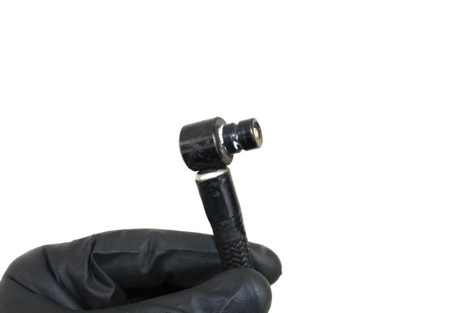 2003 03 Harley FXSTB Night Train Softail Fuel Line Hose Foto 3 de 4