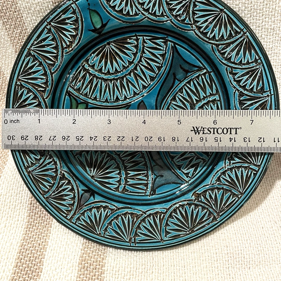 Moroccan Safi Pottery Ceramic Decorative Wall Plate Glazed Engraved 7.75" Signed - Image 4 of 4