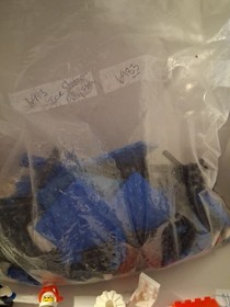 LEGO 6983- Space- Ice Planet 2002- Ice Station Odyssey-Incomplete (see descrip)