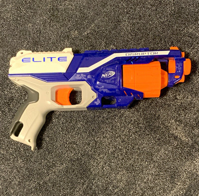 NERF Elite Disruptor Dart-Blaster blau weiß orange Alter 8-11 Jahre