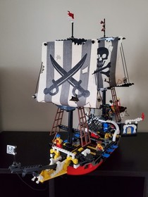 Vintage LEGO Pirates set 6289 Red Beard Runner (no box, missing piece)