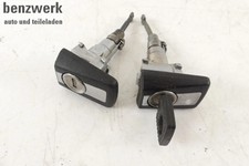 Mercedes W124 Mopf1 2x Schließzylinder Tür links rechts 1x Schlüssel ?? Mercedes W124 Mopf1 2x Schließzylinder Tür links rechts 1x Schlüssel ??