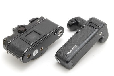 Nikon FE2 ブラック NIKKOR 35〜70mm Excellent+5] Nikon FE2 Black 35mm SLR + Zoom NIKKOR 35-70mm F3.3