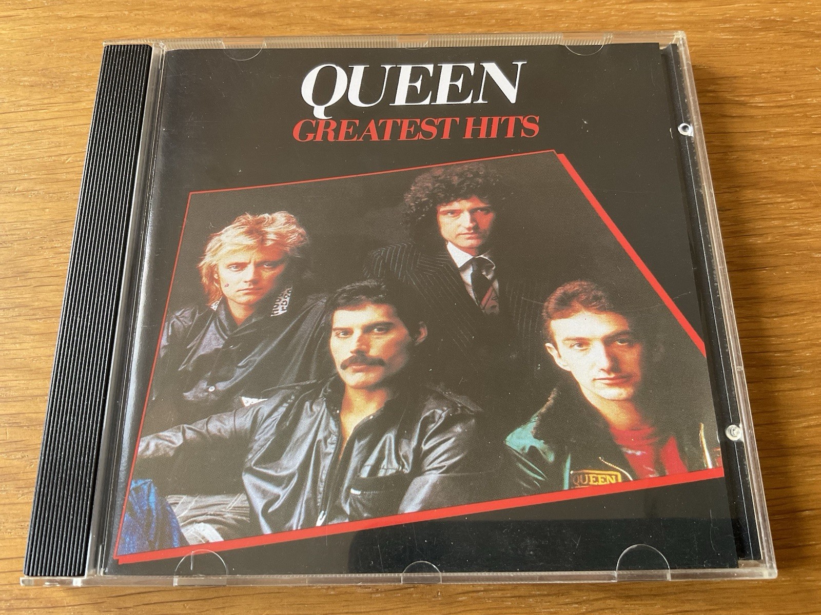 Queen CD Greatest Hits Made In West Germany 1991 EMI Records CDP 7 46033 2