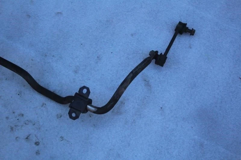 Toyota Celica GTS 1990 estabilizador trasero barra estabilizadora automático A/T 2x2 Foto 3 de 4