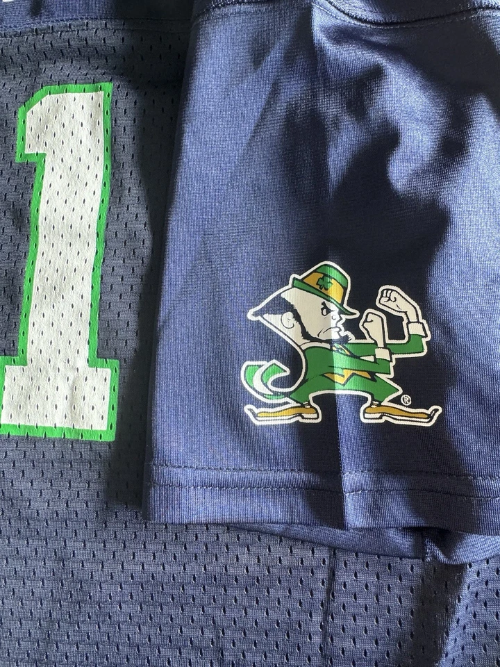 Camiseta Notre Dame University para niños talla mediana 8 número 1 irlandesa Foto 3 de 4